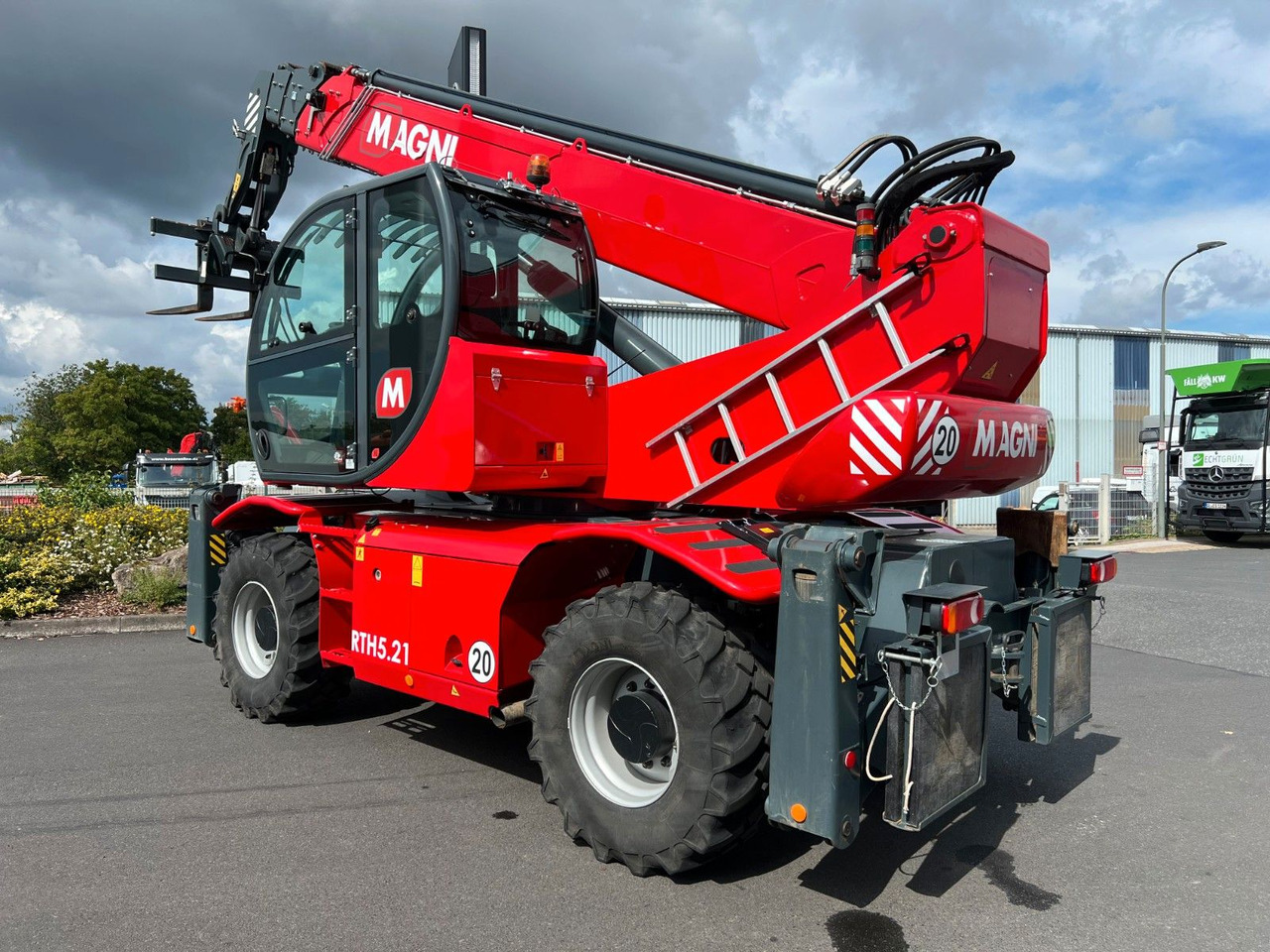 Magni RTH 5.21 Roto / Funk / Gabel / nur 462h - Stivuitor telescopic: Foto 3 Magni RTH 5.21 Roto / Funk / Gabel / nur 462h - Stivuitor telescopic: Foto 3