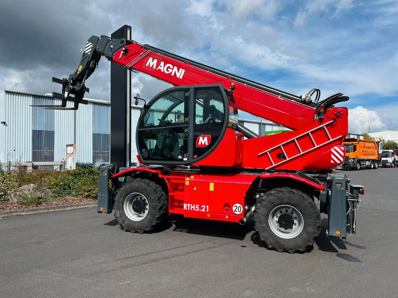 Magni RTH 5.21 Roto / Funk / Gabel / nur 462h - Stivuitor telescopic: Foto 2 Magni RTH 5.21 Roto / Funk / Gabel / nur 462h - Stivuitor telescopic: Foto 2