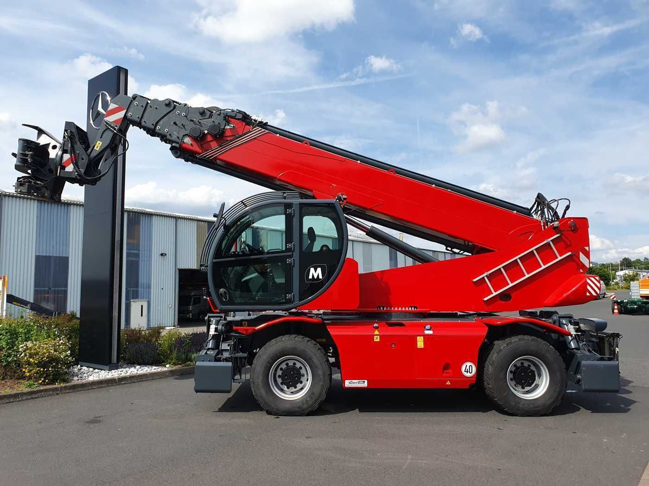 Magni RTH 5.35 SH / Fällkran / nur 2.034h - Încărcător frontal pe pneuri: Foto 2 Magni RTH 5.35 SH / Fällkran / nur 2.034h - Încărcător frontal pe pneuri: Foto 2