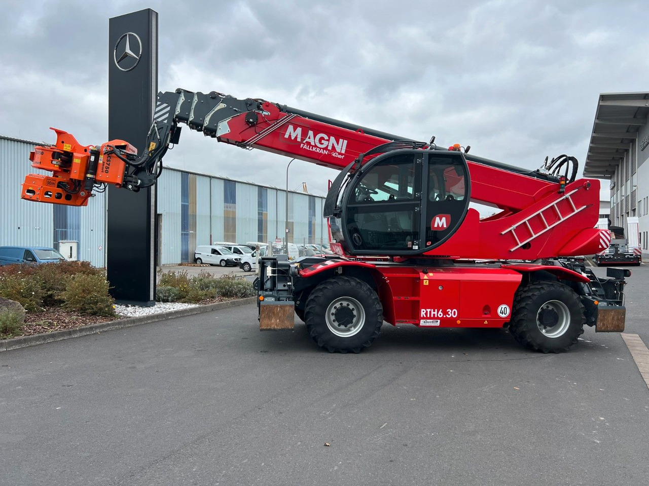 Magni RTH 6.30 SH / Fällkran / Westtech CS750 - Stivuitor telescopic: Foto 3 Magni RTH 6.30 SH / Fällkran / Westtech CS750 - Stivuitor telescopic: Foto 3