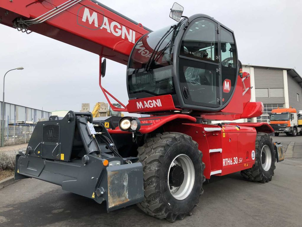 Magni RTH 6.30 SH-M/C Roto + Funk + Klima Magni RTH 6.30 SH-M/C Roto + Funk + Klima - Stivuitor telescopic: Foto 2 Magni RTH 6.30 SH-M/C Roto + Funk + Klima Magni RTH 6.30 SH-M/C Roto + Funk + Klima - Stivuitor telescopic: Foto 2