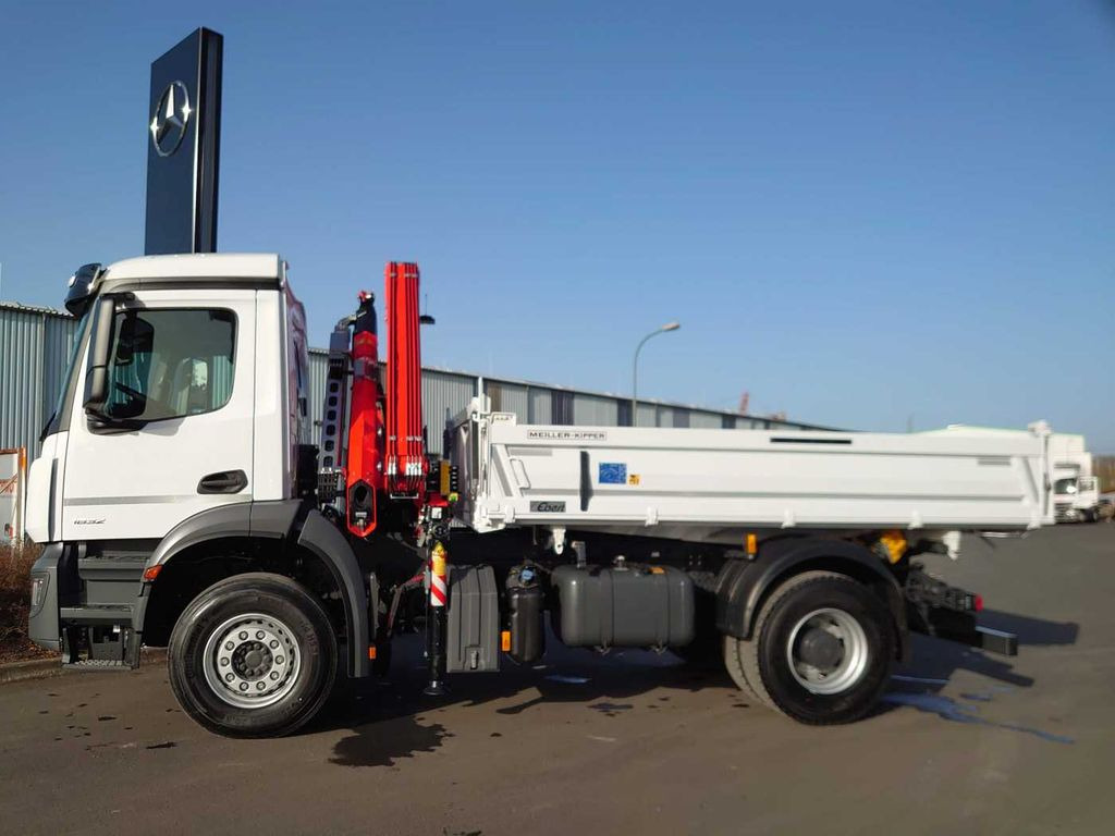 Mercedes-Benz Arocs 1832 KK 4x2 Kipper+Kran Fassi F120+Funk - Camion basculantă, Camion cu macara: Foto 5 Mercedes-Benz Arocs 1832 KK 4x2 Kipper+Kran Fassi F120+Funk - Camion basculantă, Camion cu macara: Foto 5