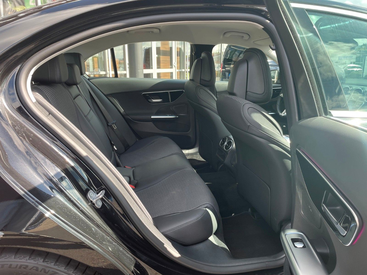 Berlină/ Sedan Mercedes-Benz C 200 d AVANTGARDE 360°+TOTW+Carplay+Ambiente: Foto 8 Berlină/ Sedan Mercedes-Benz C 200 d AVANTGARDE 360°+TOTW+Carplay+Ambiente: Foto 8