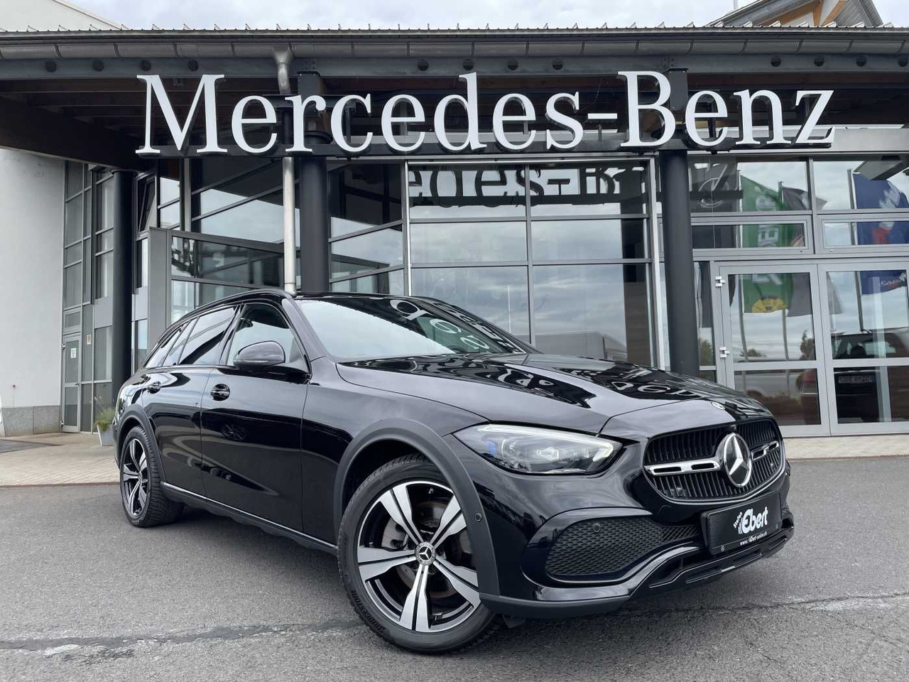 Mercedes-Benz C 220 d T 4M ALL-Terrain AHK+360°+ Digital+Leder - Automobil: Foto 1 Mercedes-Benz C 220 d T 4M ALL-Terrain AHK+360°+ Digital+Leder - Automobil: Foto 1