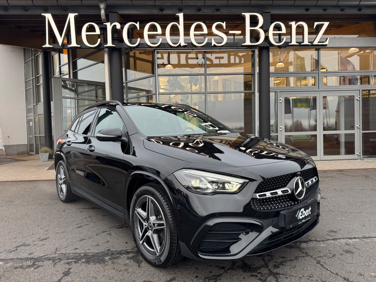 SUV Mercedes-Benz GLA 200 AMG+Pano+Distr+Ambiente+Multibeam+: Foto 21