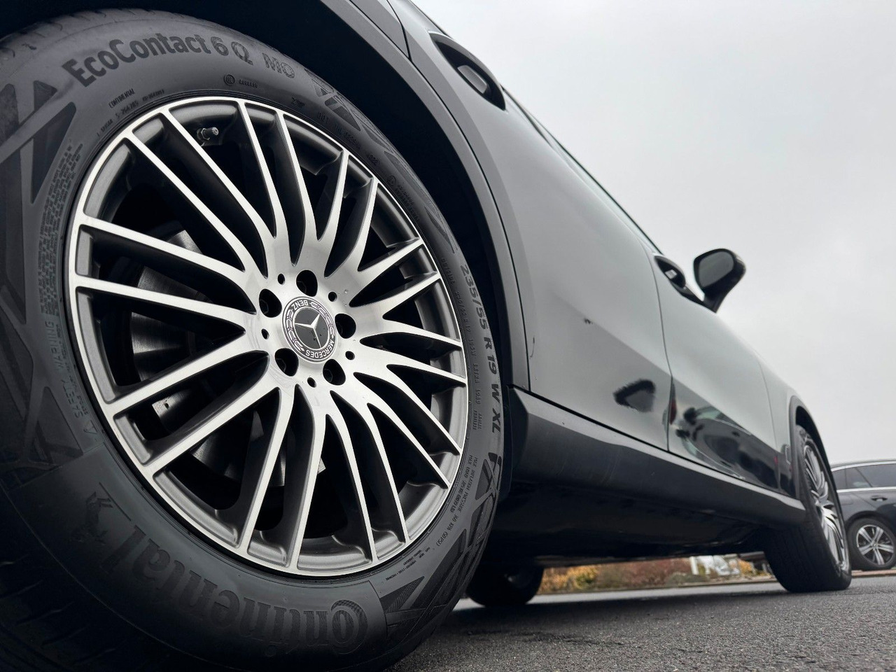 Mercedes-Benz GLC 220d 4M AMG+AHK+Burm+STH+360+Night - SUV: Foto 5 Mercedes-Benz GLC 220d 4M AMG+AHK+Burm+STH+360+Night - SUV: Foto 5