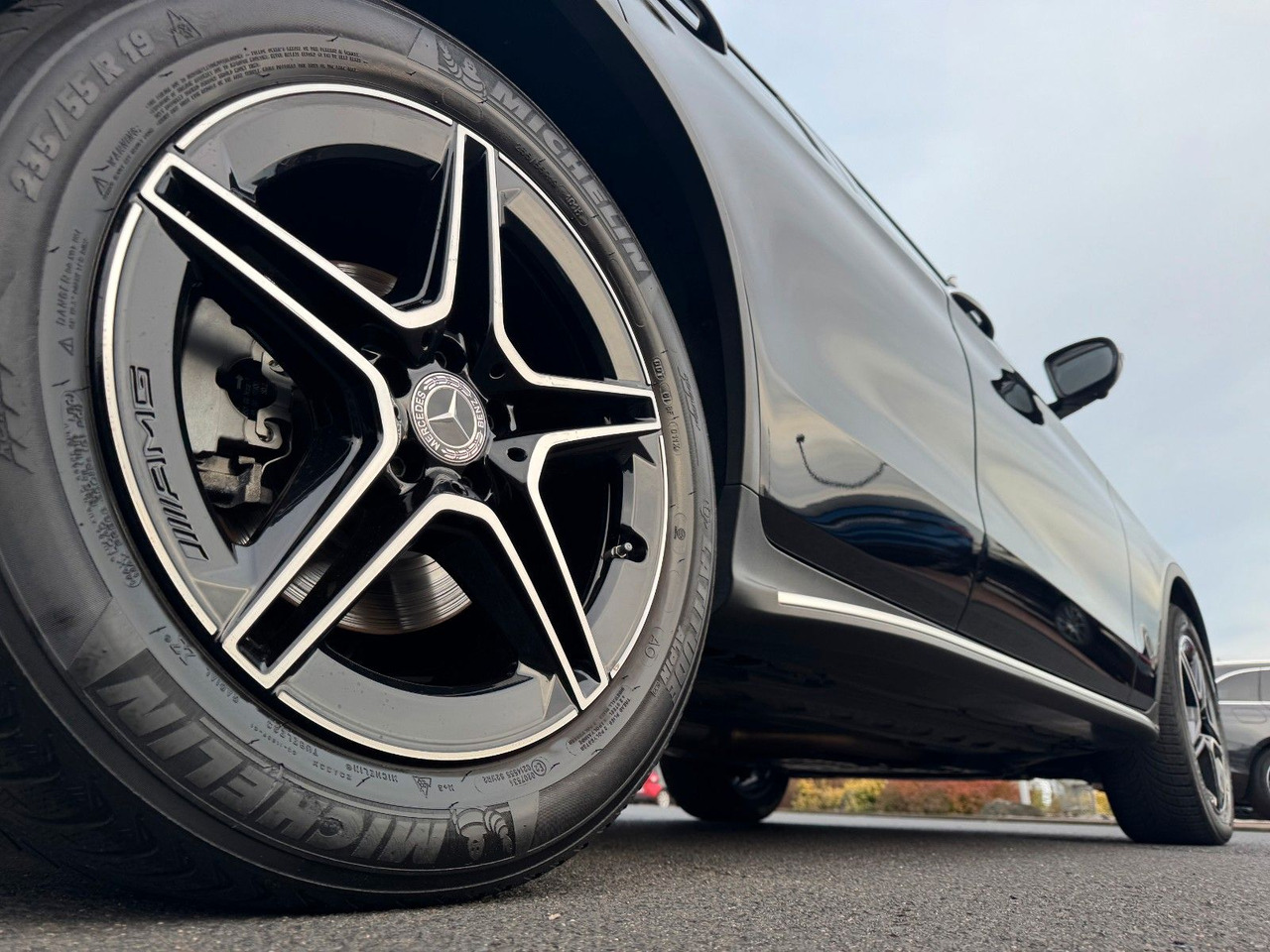 Mercedes-Benz GLC 400d 4M Coupe+AMG+Massage+AHK+Memory - Coupe: Foto 5 Mercedes-Benz GLC 400d 4M Coupe+AMG+Massage+AHK+Memory - Coupe: Foto 5