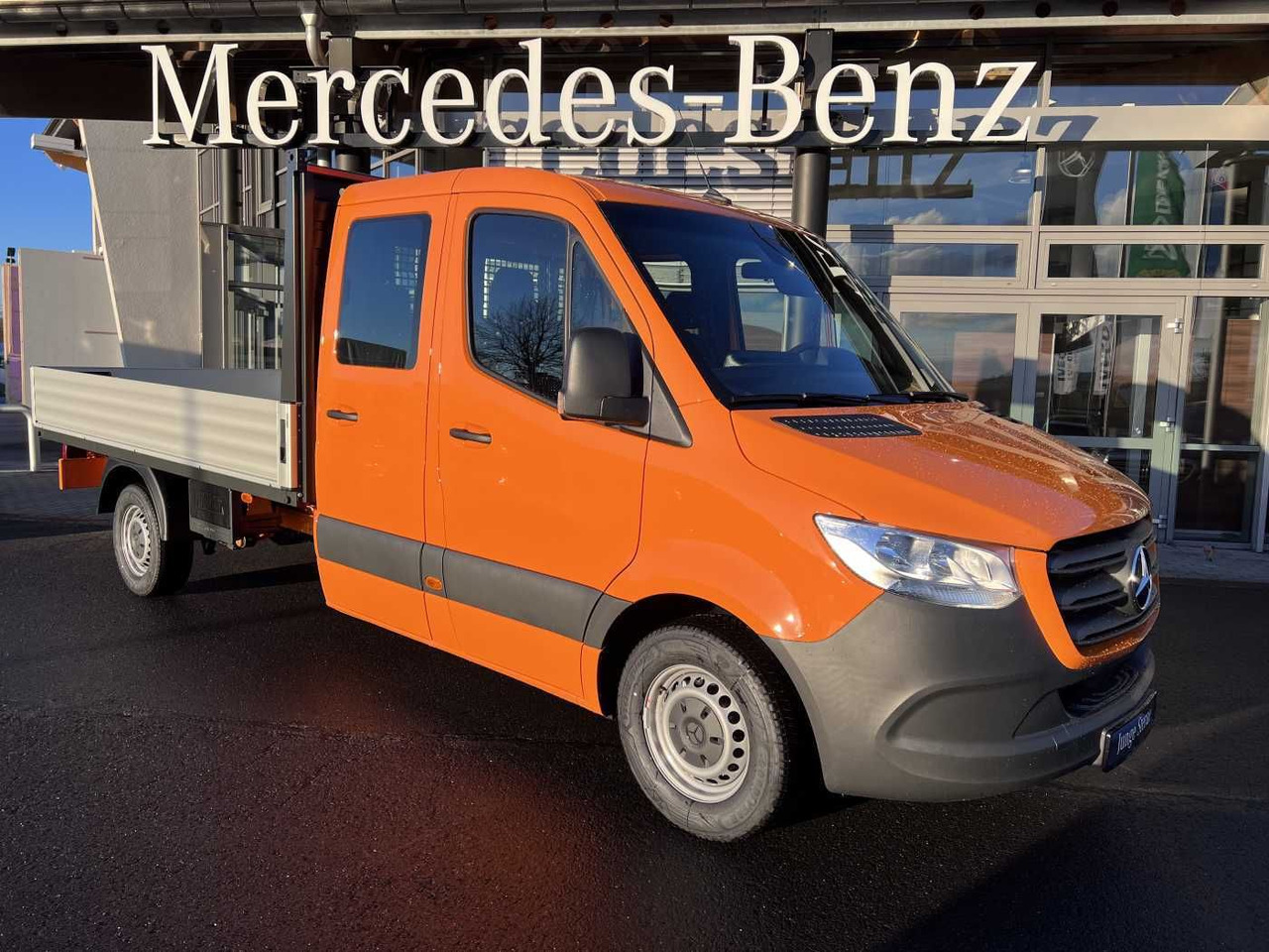 Mercedes-Benz Sprinter 317 CDI DoKa 4325 Klima MBUX Stdheiz - Autoutilitară cu platformă, Autoutilitară cabină dublă: Foto 1 Mercedes-Benz Sprinter 317 CDI DoKa 4325 Klima MBUX Stdheiz - Autoutilitară cu platformă, Autoutilitară cabină dublă: Foto 1
