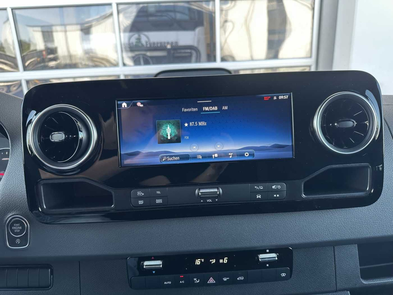 Dubă Mercedes-Benz Sprinter 319 CDI 4325 AHK DISTRONIC 360 Klima: Foto 13