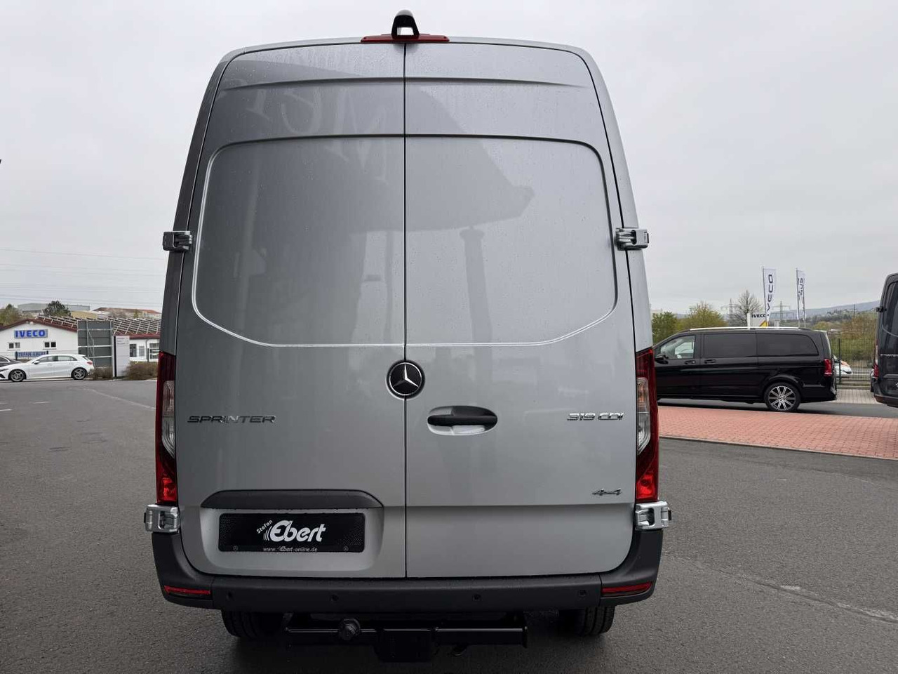 Mercedes-Benz Sprinter 319 CDI 4x4 3665 Klima Standheiz AHK - Dubă: Foto 5 Mercedes-Benz Sprinter 319 CDI 4x4 3665 Klima Standheiz AHK - Dubă: Foto 5