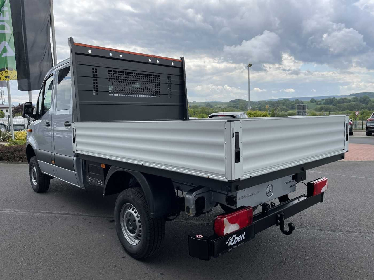 Mercedes-Benz Sprinter 319 CDI 4x4 DoKa Klima Stdheiz AHK LED - Autoutilitară cu prelată: Foto 4 Mercedes-Benz Sprinter 319 CDI 4x4 DoKa Klima Stdheiz AHK LED - Autoutilitară cu prelată: Foto 4