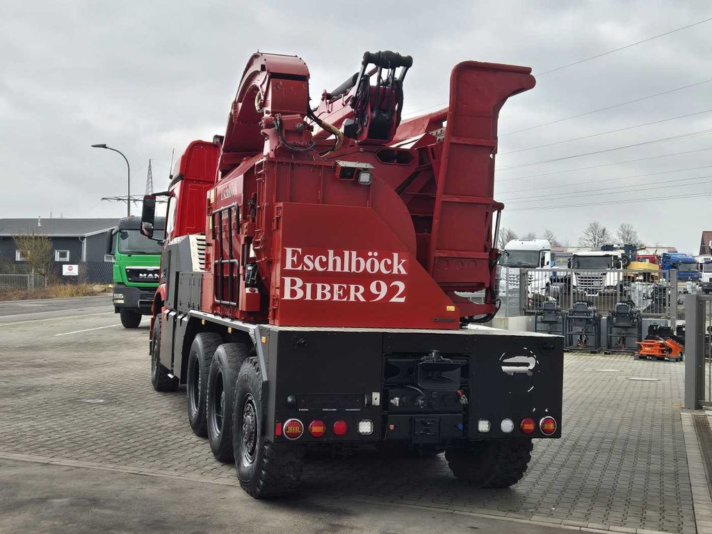 Mercedes-Benz TUROX 8x8 Eschlböck Biber 92 Holzhacker / 1.512h - Camion forestier: Foto 4 Mercedes-Benz TUROX 8x8 Eschlböck Biber 92 Holzhacker / 1.512h - Camion forestier: Foto 4