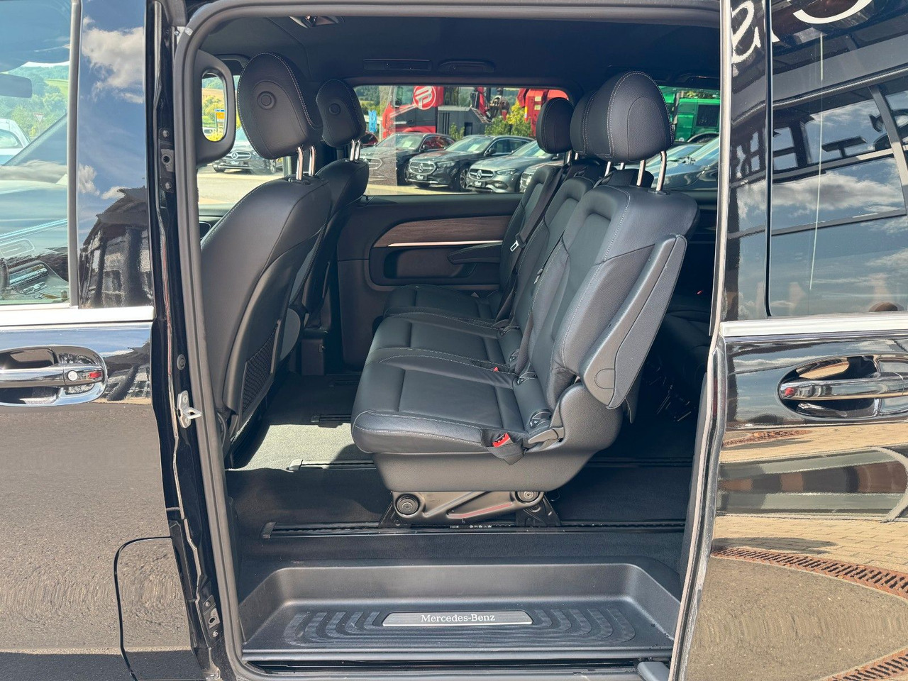 Transport persoane Mercedes-Benz V 300 d AVANTGARDE Extralang 360Kamera Standheiz: Foto 7