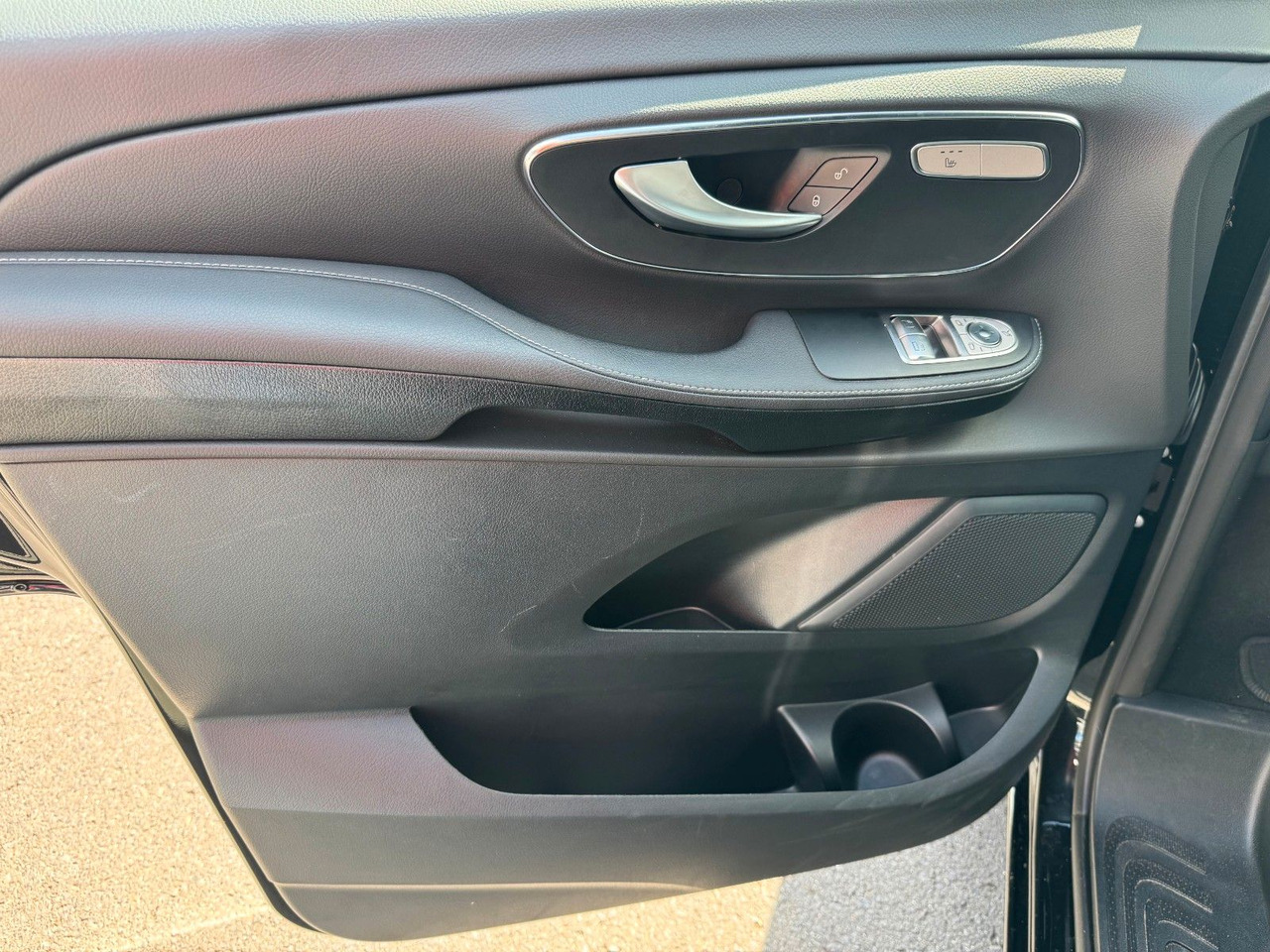 Transport persoane Mercedes-Benz V 300 d AVANTGARDE Extralang 360Kamera Standheiz: Foto 15