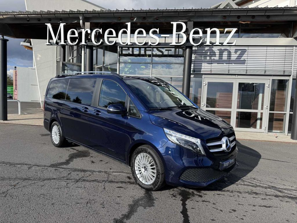 Mercedes-Benz V 300 d EDITION 7Sitze MBUX LED Kamera Mercedes-Benz V 300 d EDITION 7Sitze MBUX LED Kamera - Microbuz, Transport persoane: Foto 1 Mercedes-Benz V 300 d EDITION 7Sitze MBUX LED Kamera Mercedes-Benz V 300 d EDITION 7Sitze MBUX LED Kamera - Microbuz, Transport persoane: Foto 1