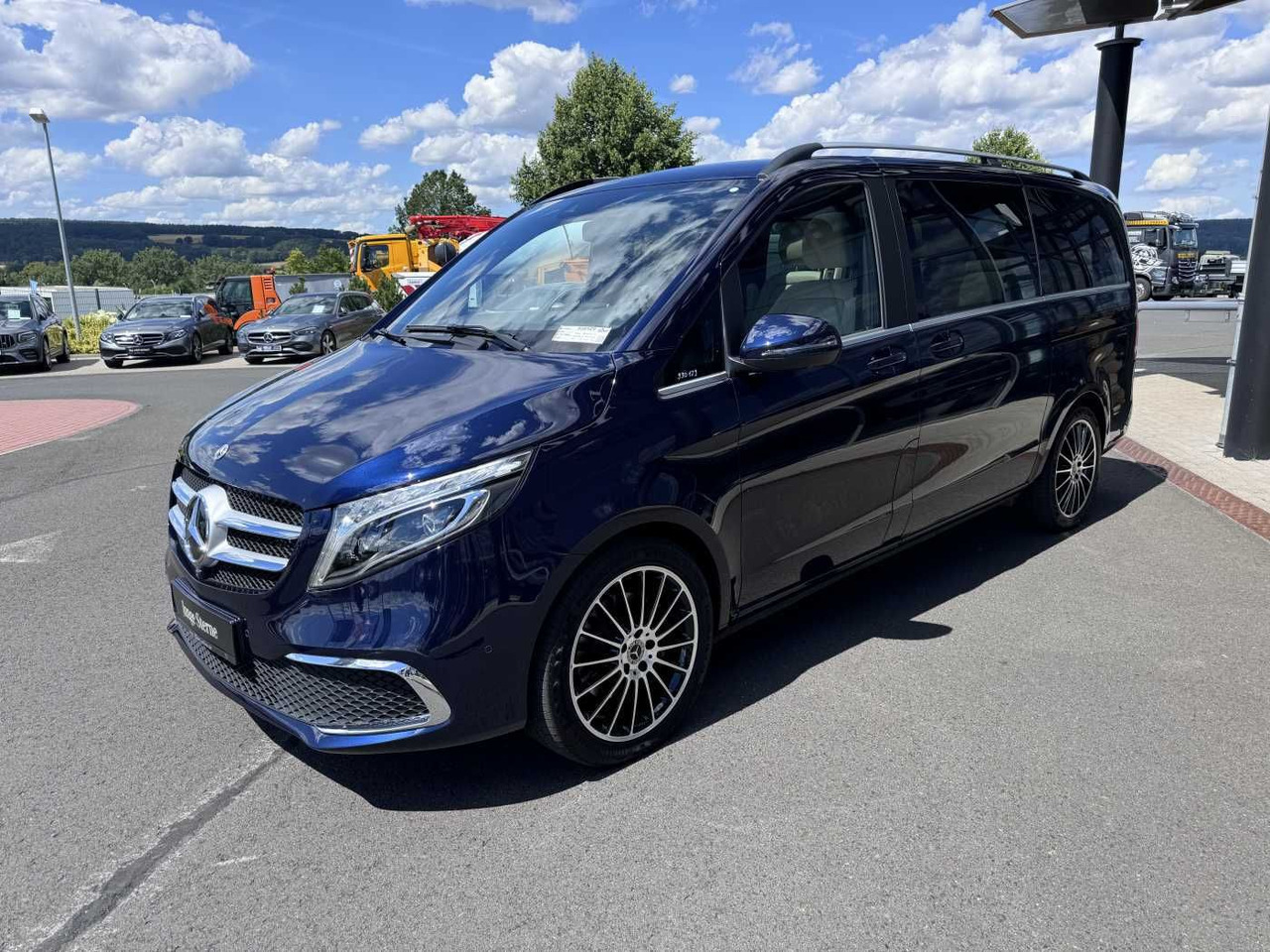 Mercedes-Benz V 300 d EXCLUSIVE EDITION DISTONIC Stdh Panorama - Automobil: Foto 3 Mercedes-Benz V 300 d EXCLUSIVE EDITION DISTONIC Stdh Panorama - Automobil: Foto 3