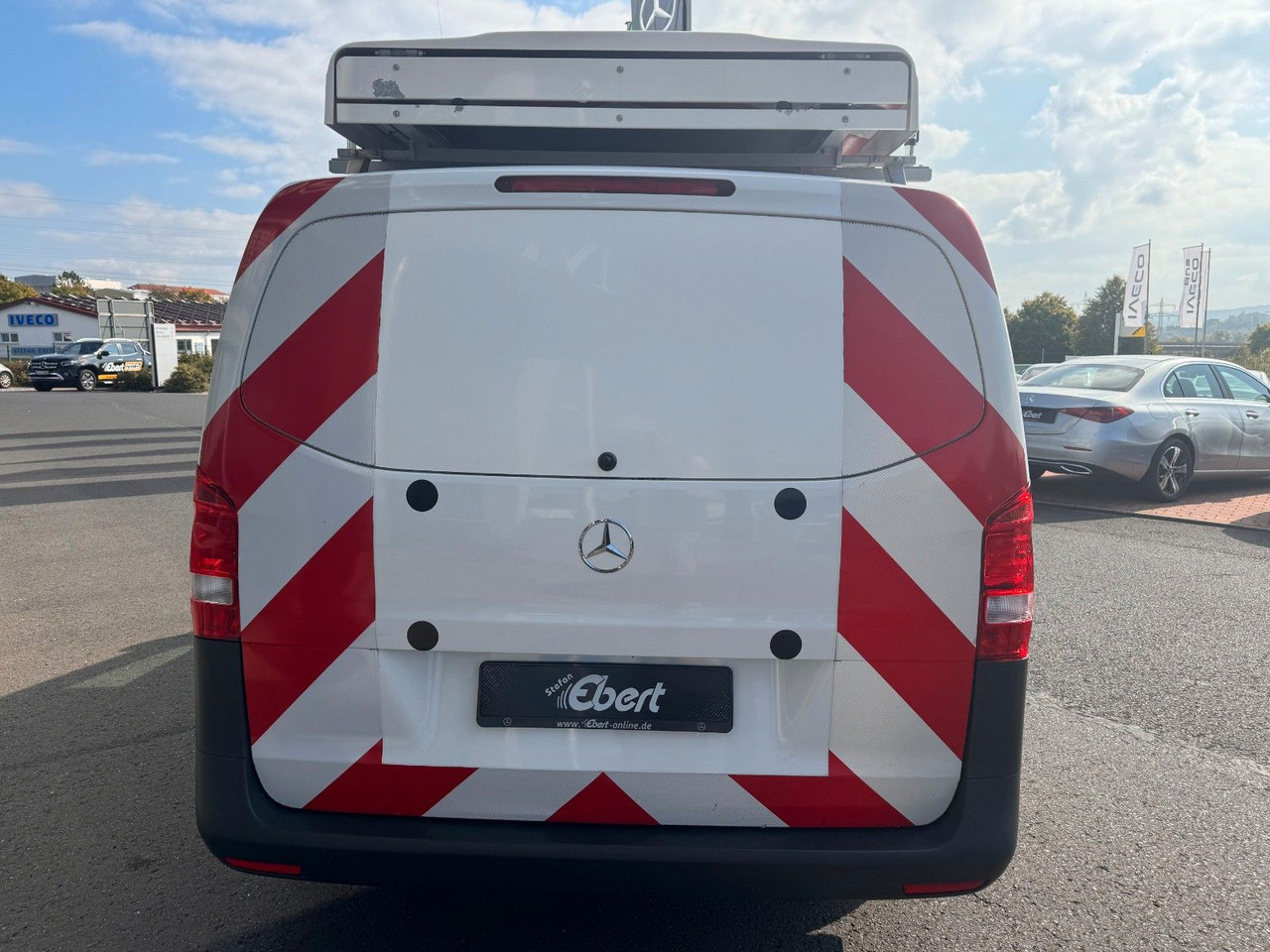 Mercedes-Benz Vito 111 CDI Tourer Begleitfahrzeug BF3+ / WVZ - Autoutilitară compactă: Foto 5 Mercedes-Benz Vito 111 CDI Tourer Begleitfahrzeug BF3+ / WVZ - Autoutilitară compactă: Foto 5