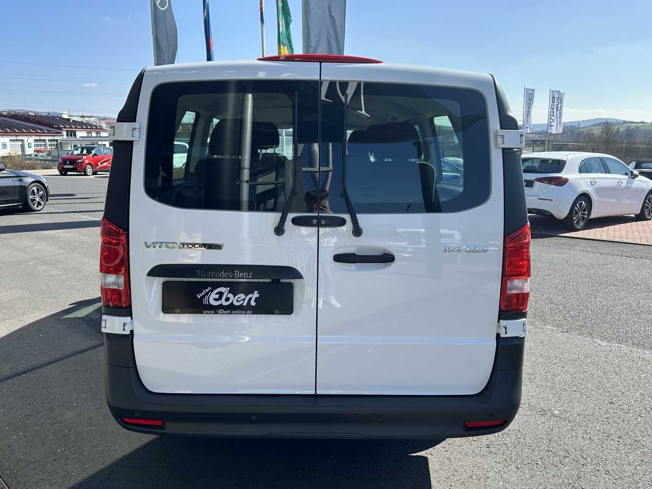 Mercedes-Benz Vito 114 CDI Tourer 8Sitze Klima Audio40 Kamera - Transport persoane: Foto 5 Mercedes-Benz Vito 114 CDI Tourer 8Sitze Klima Audio40 Kamera - Transport persoane: Foto 5