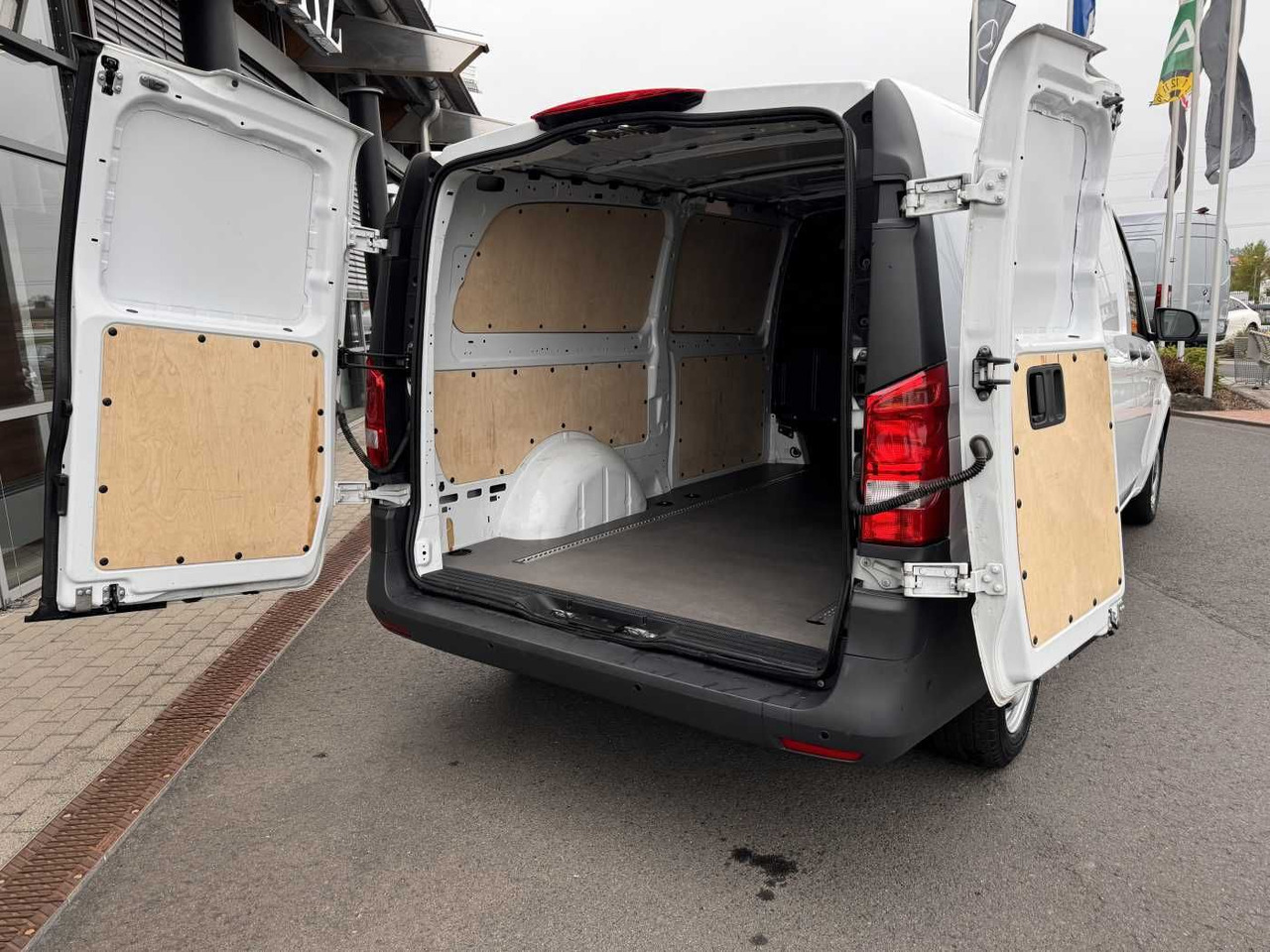Autoutilitară compactă Mercedes-Benz Vito 116 CDI Extralang Klima Kamera Audio40 SHZ: Foto 7