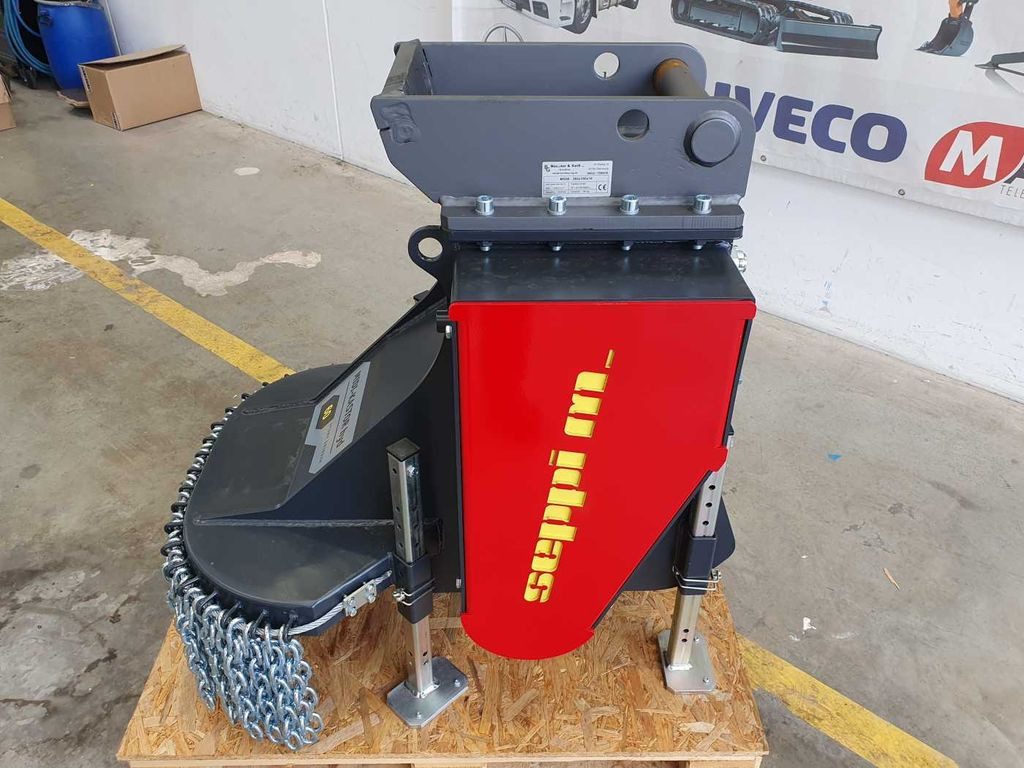 Seppi M. MIDI-KASTOR / Wurzelstockfräse Seppi M. MIDI-KASTOR / Wurzelstockfräse - Taietor de cioturi: Foto 3 Seppi M. MIDI-KASTOR / Wurzelstockfräse Seppi M. MIDI-KASTOR / Wurzelstockfräse - Taietor de cioturi: Foto 3