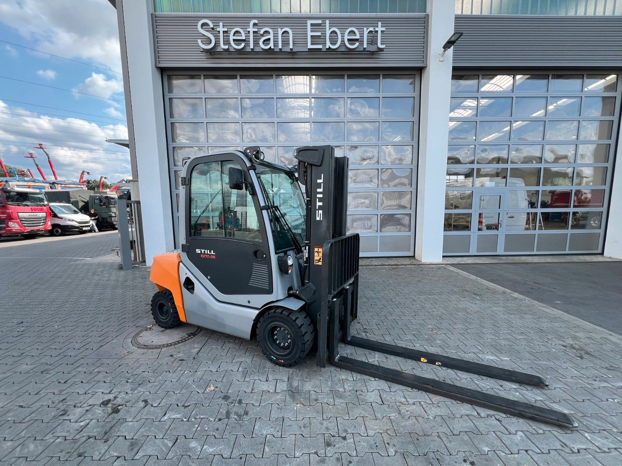 Still RX70-35 / Triplex: 4.60m / nur 2.911h! / SS - Stivuitor diesel: Foto 1 Still RX70-35 / Triplex: 4.60m / nur 2.911h! / SS - Stivuitor diesel: Foto 1