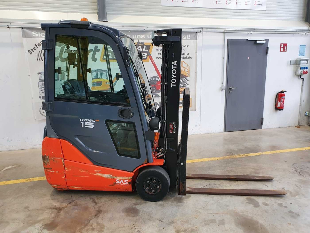 Toyota 8FBET15 / Batterie 07/2023 / HH: 4.3m! / 2.849h - Electrostivuitor: Foto 2 Toyota 8FBET15 / Batterie 07/2023 / HH: 4.3m! / 2.849h - Electrostivuitor: Foto 2