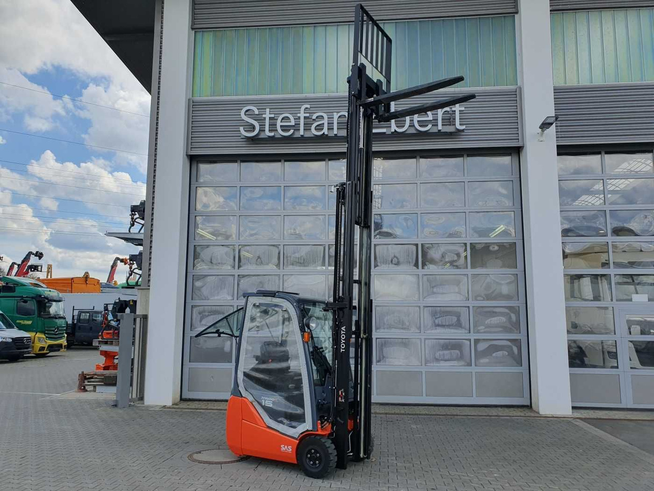 Toyota 8FBET15 / Triplex: 4.30m / nur 393h! / SS - Electrostivuitor: Foto 2 Toyota 8FBET15 / Triplex: 4.30m / nur 393h! / SS - Electrostivuitor: Foto 2