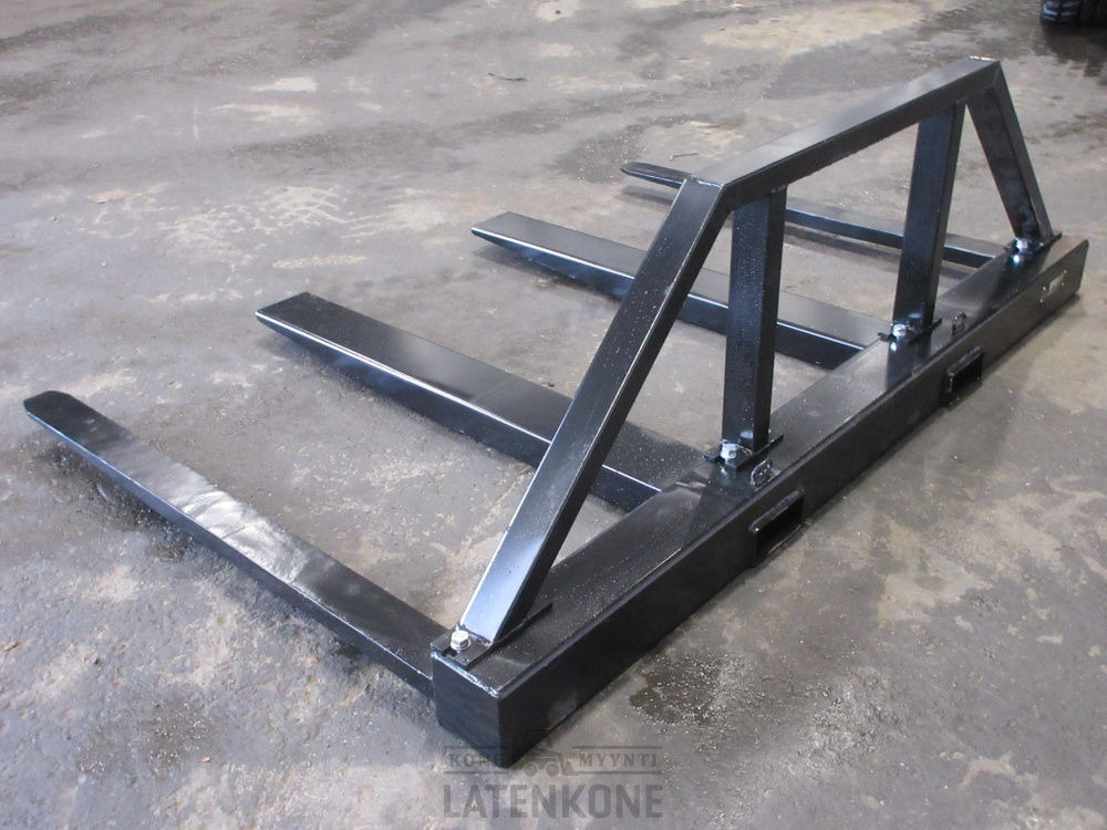 Laten Trukkipiikkien levityssovite 2200kg - Furci pentru Utilaje constructii: Foto 5 Laten Trukkipiikkien levityssovite 2200kg - Furci pentru Utilaje constructii: Foto 5