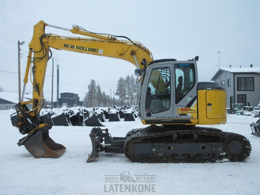 New Holland E150BSR-2 Blade Runner - Excavator pe şenile: Foto 5 New Holland E150BSR-2 Blade Runner - Excavator pe şenile: Foto 5