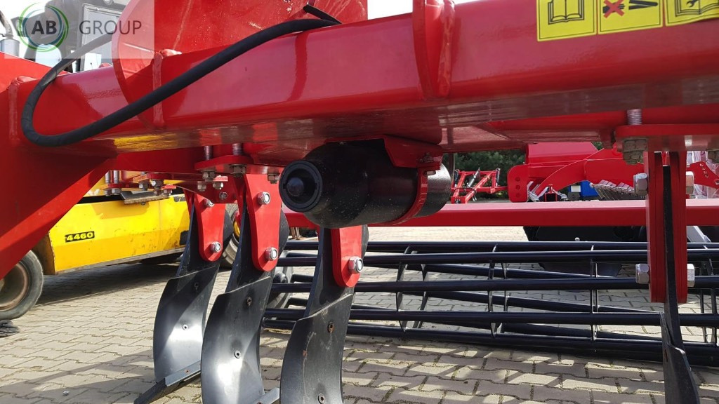 AMJ Agro subsoiler 3 m - Scarificator: Foto 2 AMJ Agro subsoiler 3 m - Scarificator: Foto 2