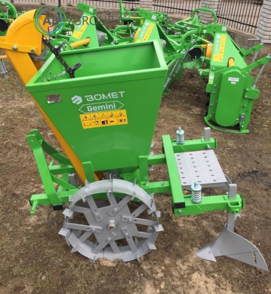 Bomet single-row potato planter Gemini S 239/2 - Maşină de plantat cartofi: Foto 1 Bomet single-row potato planter Gemini S 239/2 - Maşină de plantat cartofi: Foto 1