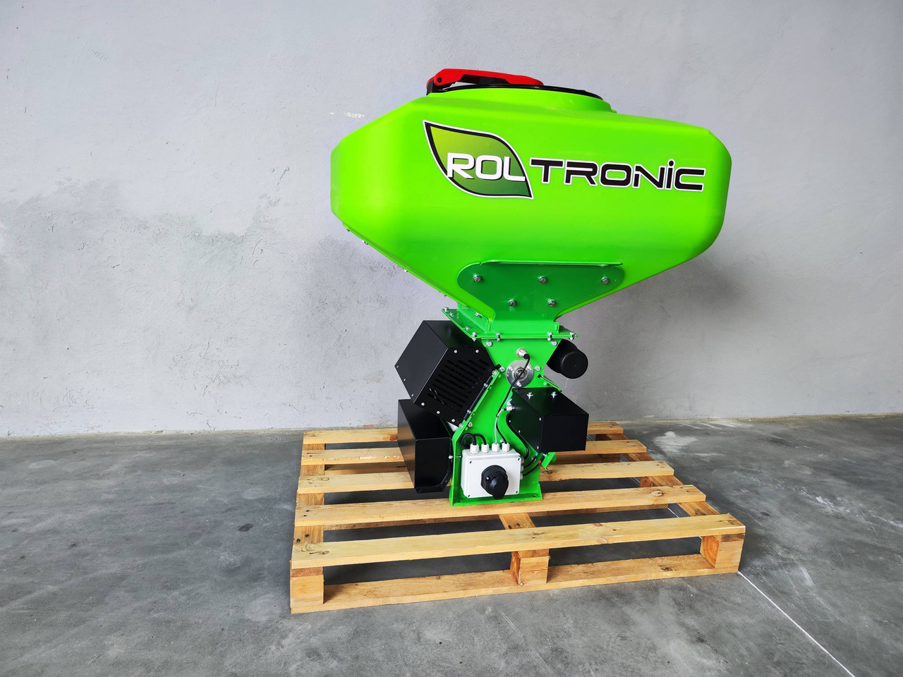 Catch Crop Seeder ROL-TRONIC SP-2 200l - Imprastietor îngrăşăminte: Foto 2 Catch Crop Seeder ROL-TRONIC SP-2 200l - Imprastietor îngrăşăminte: Foto 2