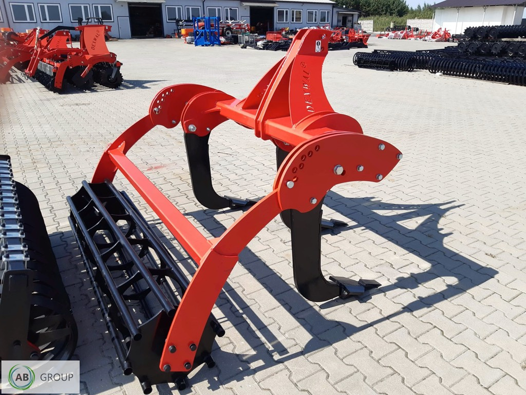 Dexwal Kret subsoiler, 3 tines, 1.2 m - Scarificator: Foto 2 Dexwal Kret subsoiler, 3 tines, 1.2 m - Scarificator: Foto 2
