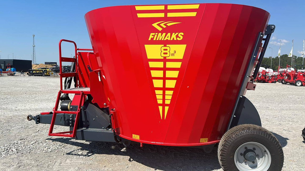 Fimaks vertical feeder mixer FMV8L, 8 m3 - Remorcă distribuit furaje: Foto 1 Fimaks vertical feeder mixer FMV8L, 8 m3 - Remorcă distribuit furaje: Foto 1