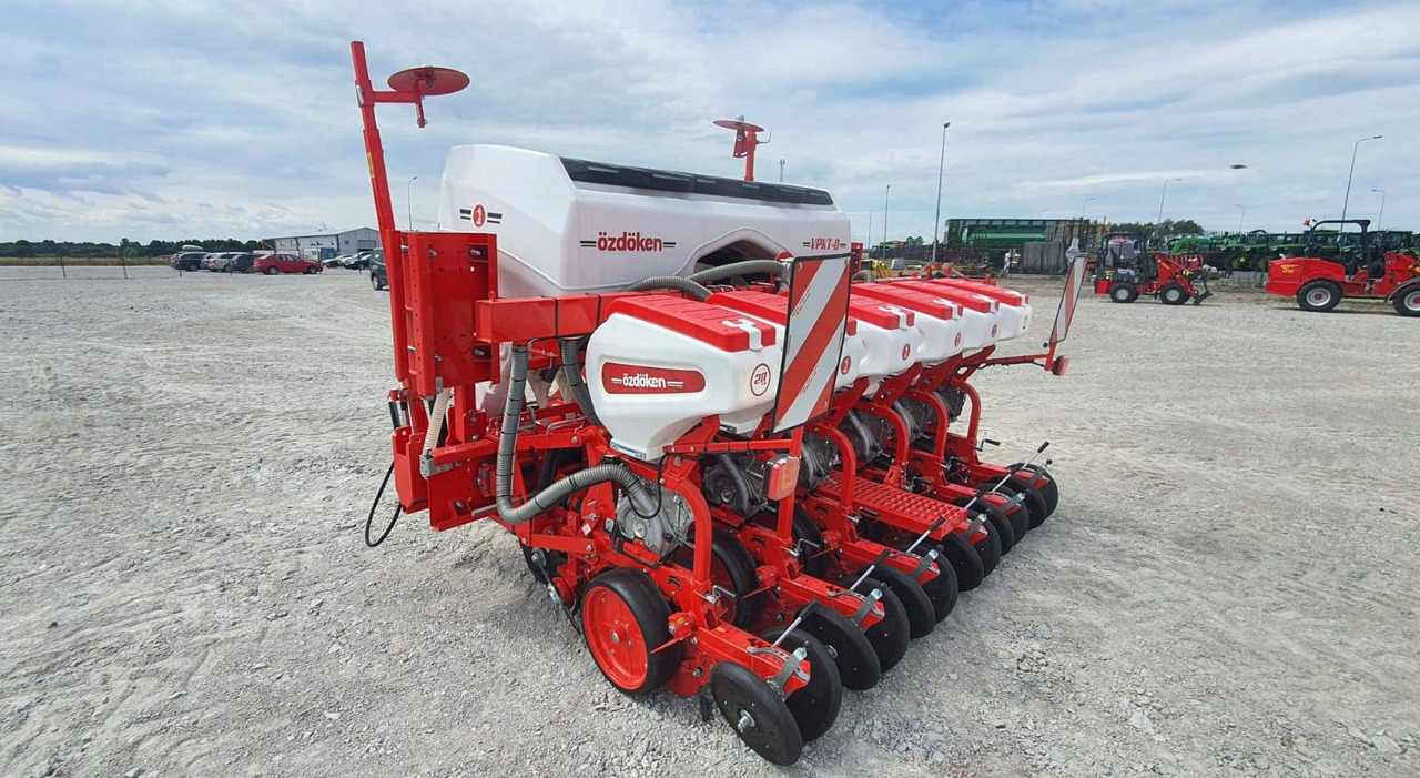 Ozdoken pneumatic precision seeder model VPKT-DG6 - on stock - Semănătoare de precizie: Foto 1 Ozdoken pneumatic precision seeder model VPKT-DG6 - on stock - Semănătoare de precizie: Foto 1