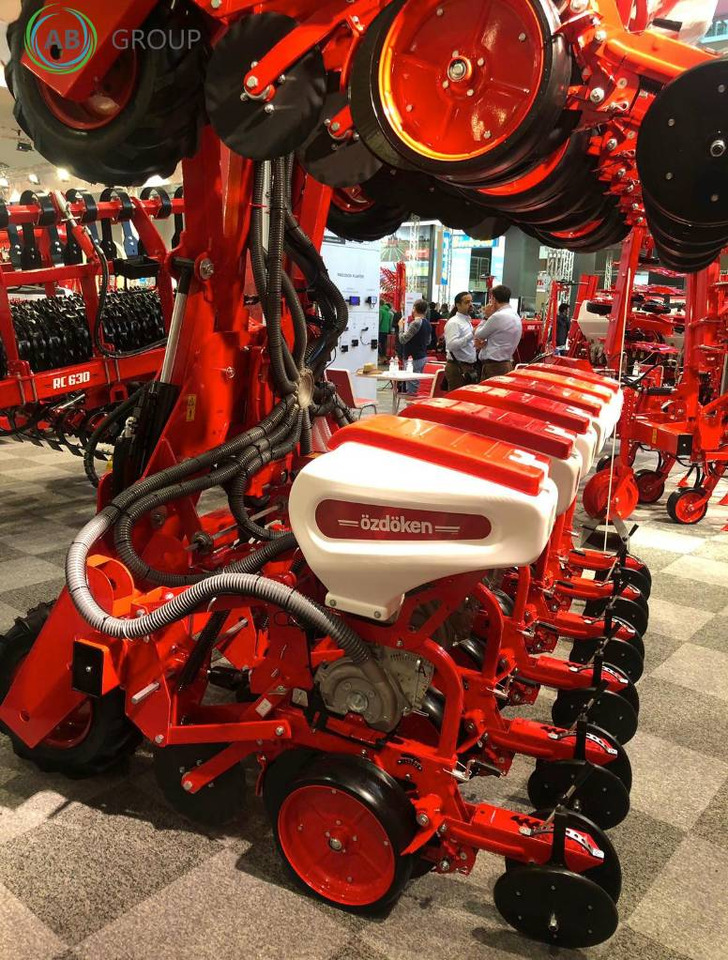 Ozdoken precision planter Octopus D12 - Semănătoare de precizie: Foto 4 Ozdoken precision planter Octopus D12 - Semănătoare de precizie: Foto 4