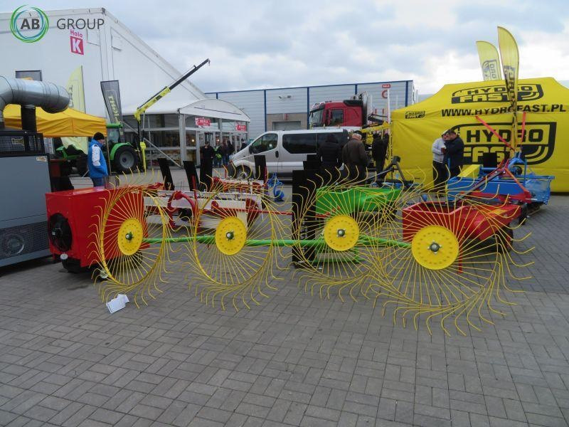 Taret rake-tedder Z 213 / PZK-4 - Maşină de întors fânul: Foto 1 Taret rake-tedder Z 213 / PZK-4 - Maşină de întors fânul: Foto 1