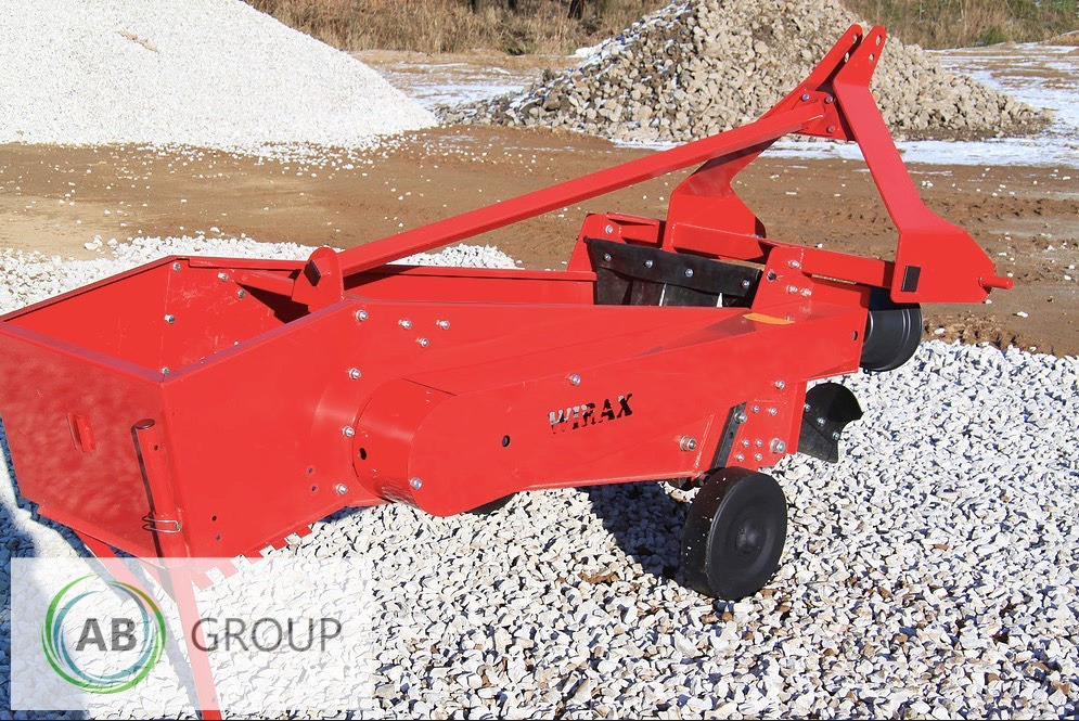 Wirax single-row potato digger - Combină de recoltat cartofi: Foto 2 Wirax single-row potato digger - Combină de recoltat cartofi: Foto 2