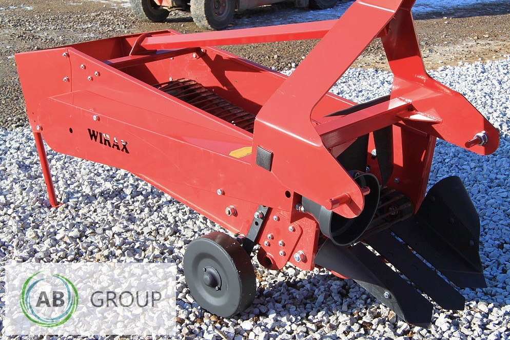 Wirax single-row potato digger - Combină de recoltat cartofi: Foto 1 Wirax single-row potato digger - Combină de recoltat cartofi: Foto 1