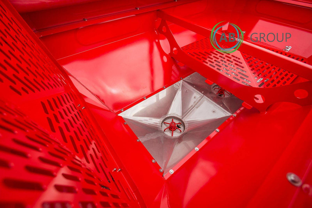 Woprol Fertilizer Spreader JUNIOR II MAX (1000kg, 1500kg, 2000kg) - Imprastietor îngrăşăminte: Foto 3 Woprol Fertilizer Spreader JUNIOR II MAX (1000kg, 1500kg, 2000kg) - Imprastietor îngrăşăminte: Foto 3