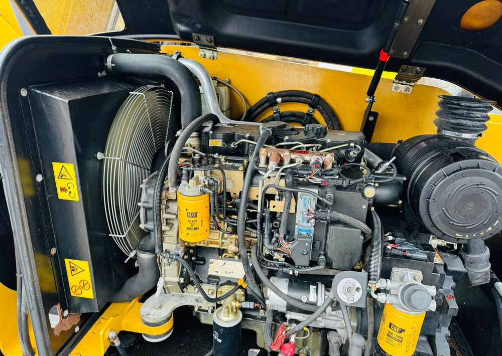 Stivuitor telescopic Caterpillar TH 336: Foto 14