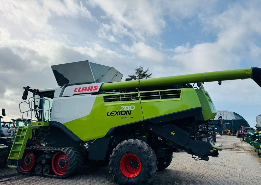Claas Lexion 780 TT - Combină de recoltat cereale: Foto 5 Claas Lexion 780 TT - Combină de recoltat cereale: Foto 5