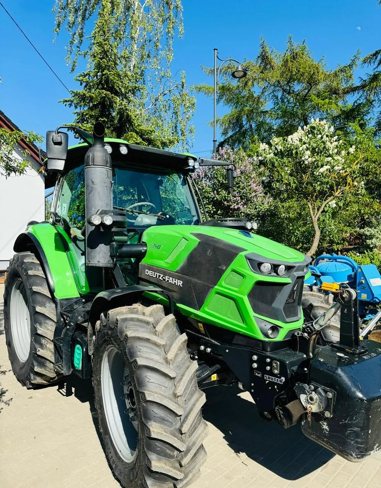 Deutz-Fahr Agrotron 6140 - Tractor agricol: Foto 4 Deutz-Fahr Agrotron 6140 - Tractor agricol: Foto 4