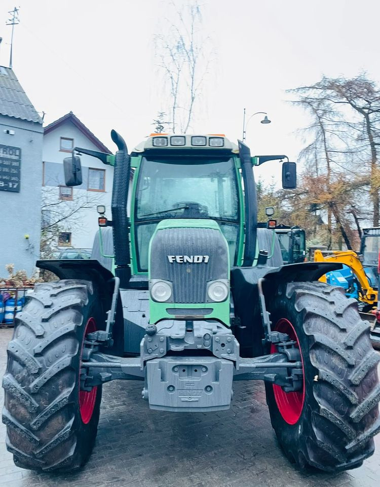 Fendt 820 - Tractor agricol: Foto 2 Fendt 820 - Tractor agricol: Foto 2