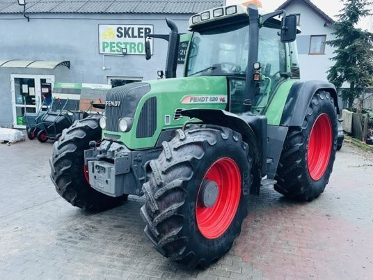 Fendt 820 VARIO TMS - Tractor agricol: Foto 2 Fendt 820 VARIO TMS - Tractor agricol: Foto 2