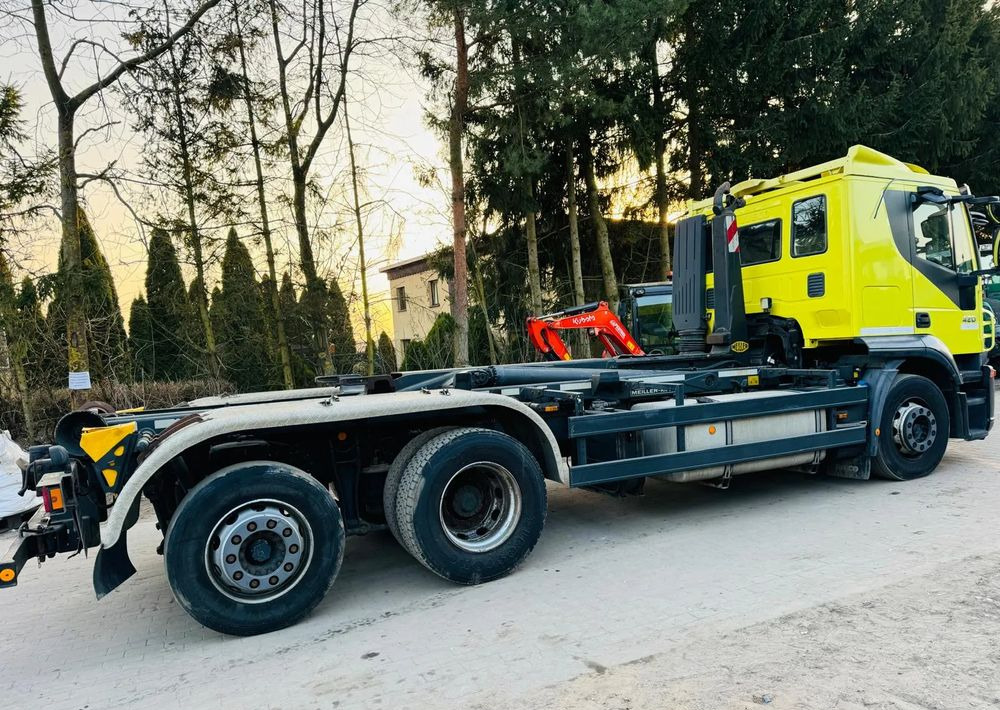Iveco STRALIS - Camion cu cârlig: Foto 3 Iveco STRALIS - Camion cu cârlig: Foto 3