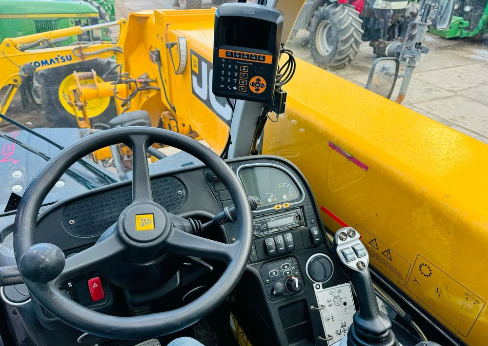 Leasing de  JCB 550-80 Agri Plus JCB 550-80 Agri Plus: Foto 14