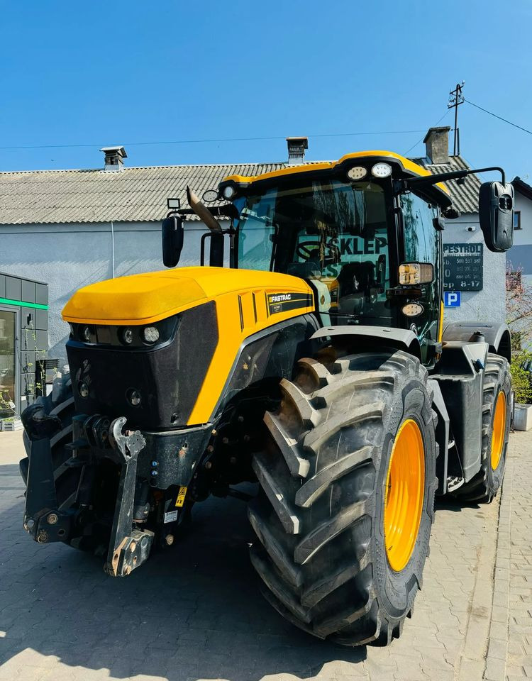 JCB Fastrac 4220 - Tractor agricol: Foto 3 JCB Fastrac 4220 - Tractor agricol: Foto 3