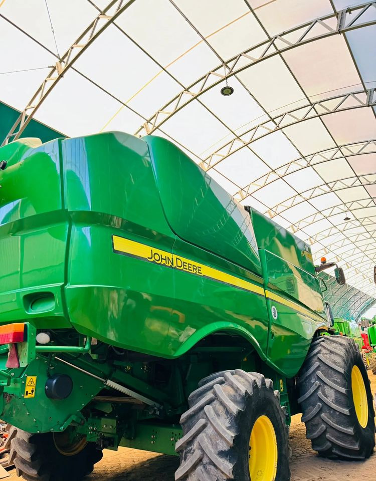 Combină de recoltat cereale John Deere S660i: Foto 11