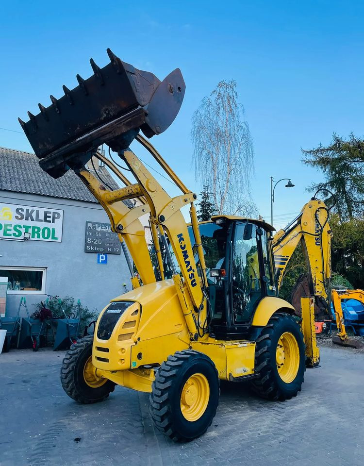 Komatsu WB93R - Buldoexcavator: Foto 1 Komatsu WB93R - Buldoexcavator: Foto 1